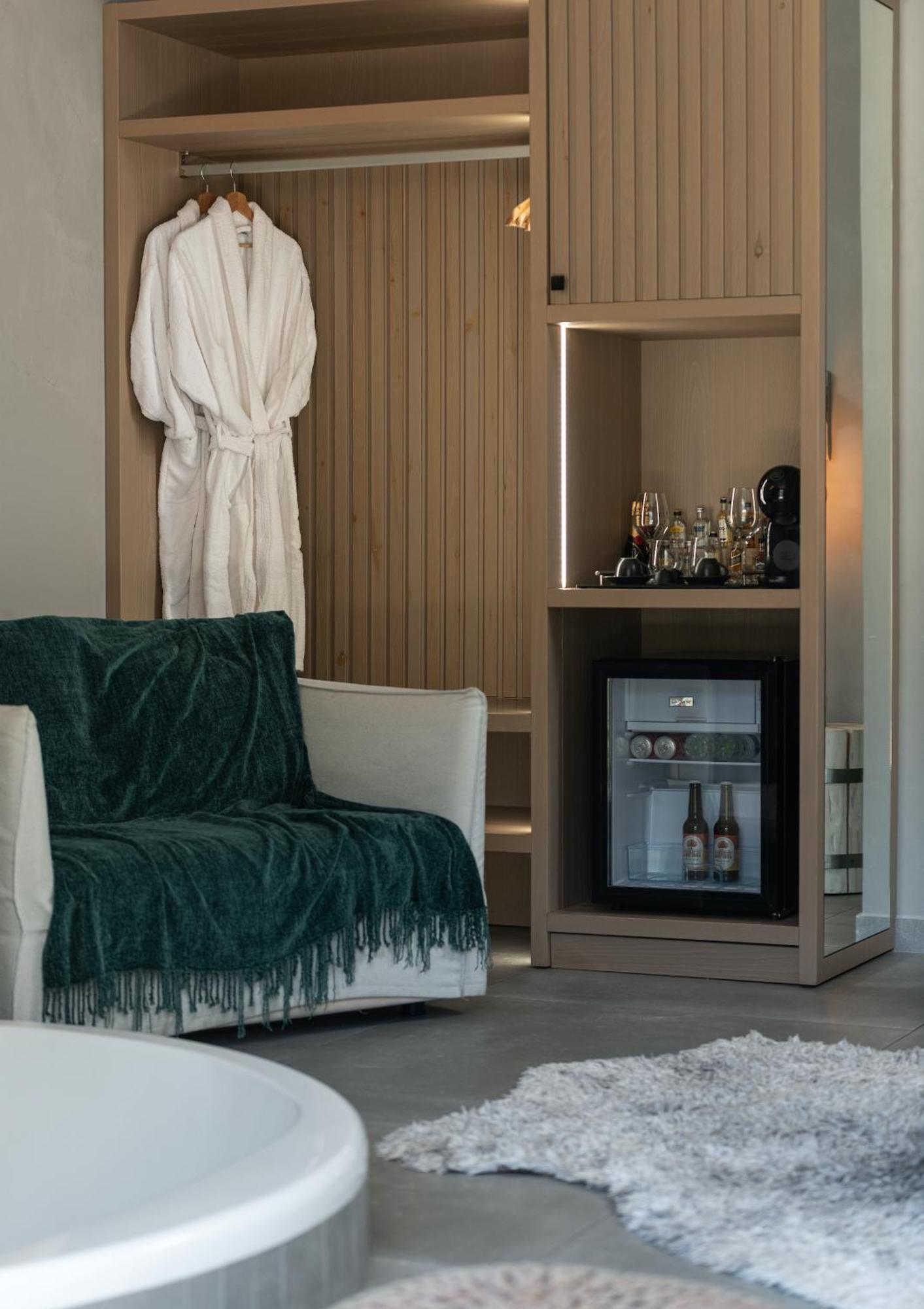 Evora Luxury Suites Mega Chorio Esterno foto